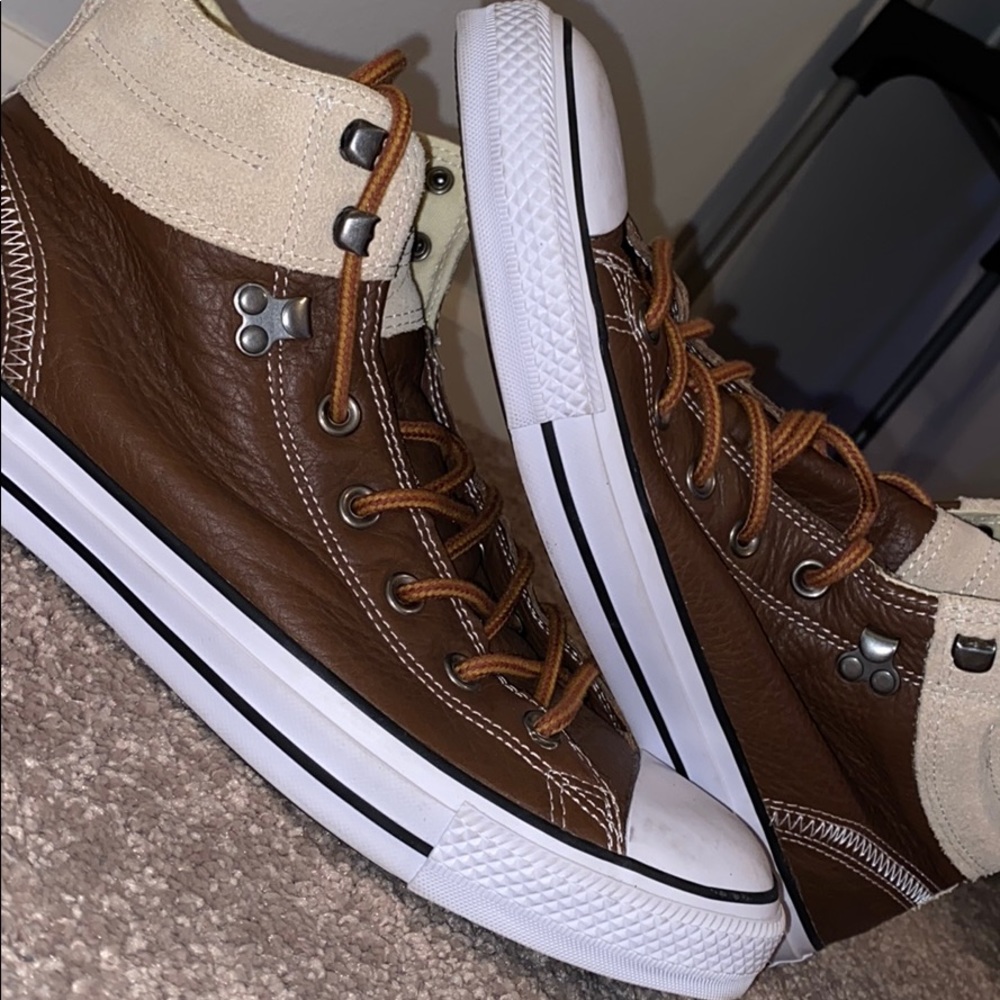 Converse Limited Edition - Travelers